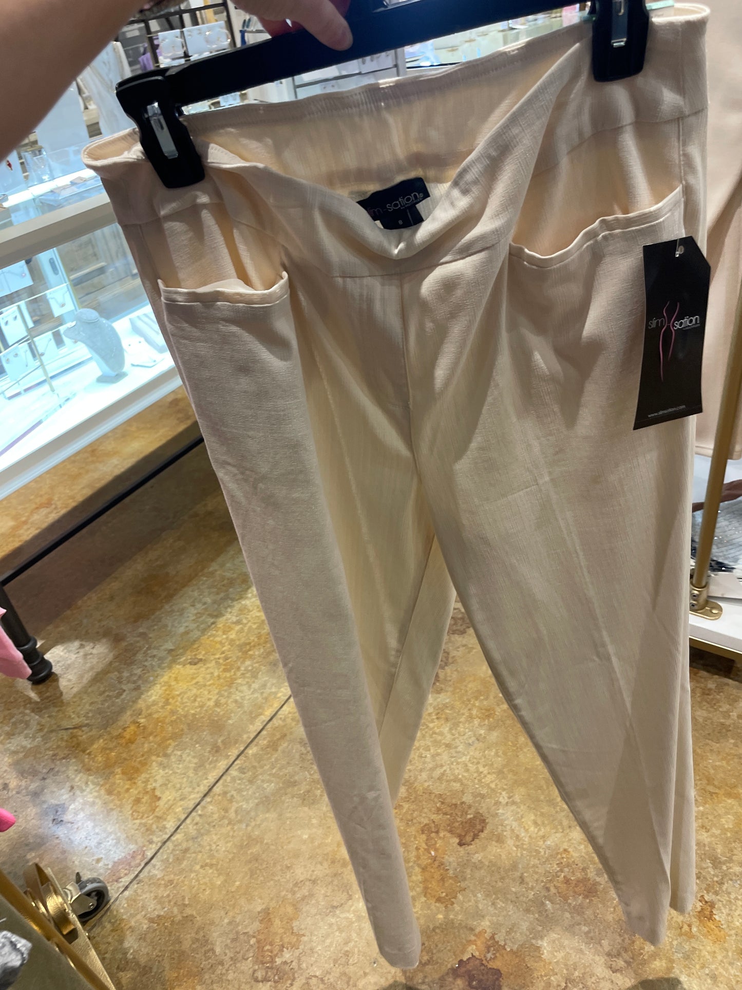 ANKLE PANTS