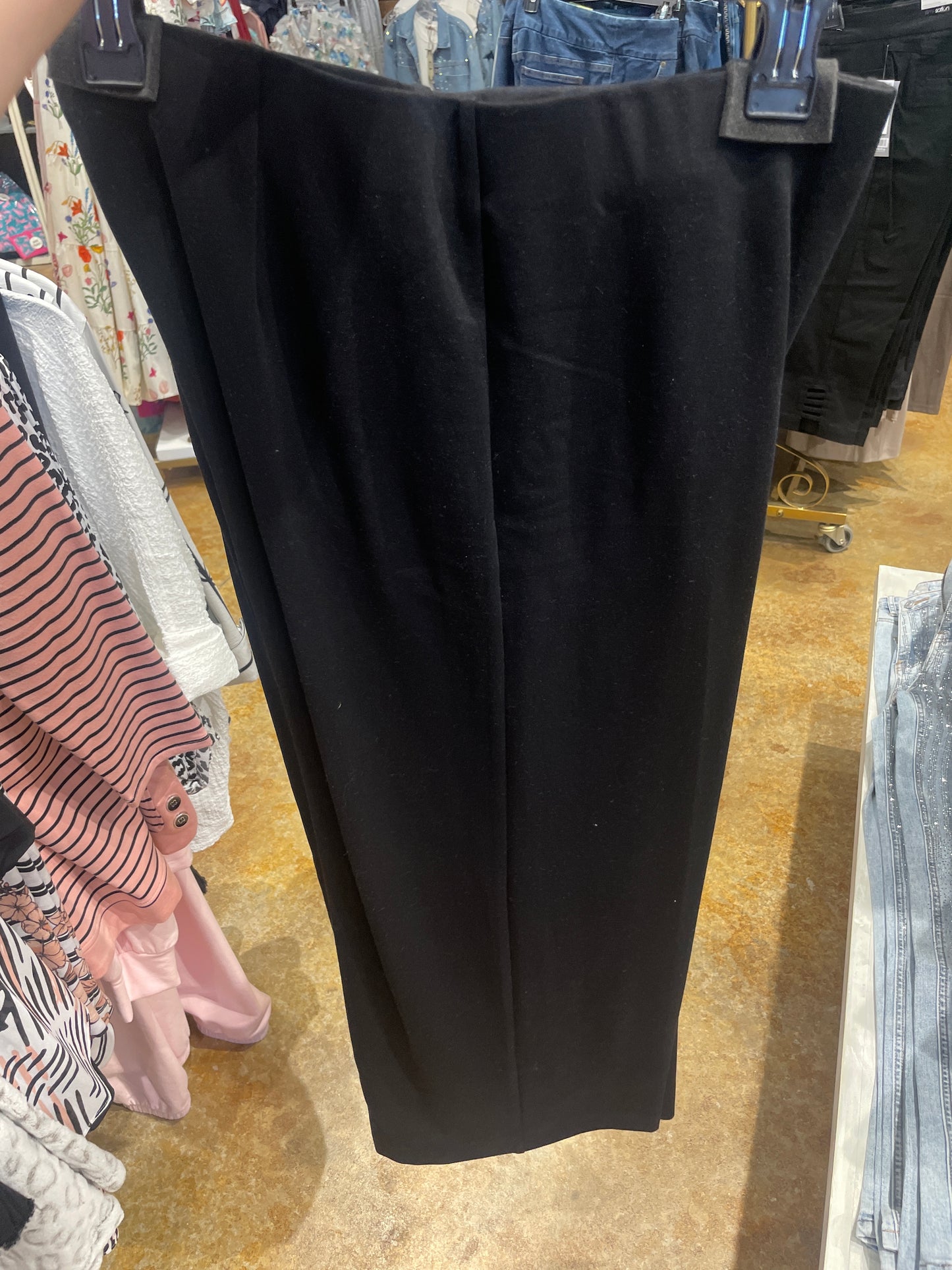 CROP LEG PANTS