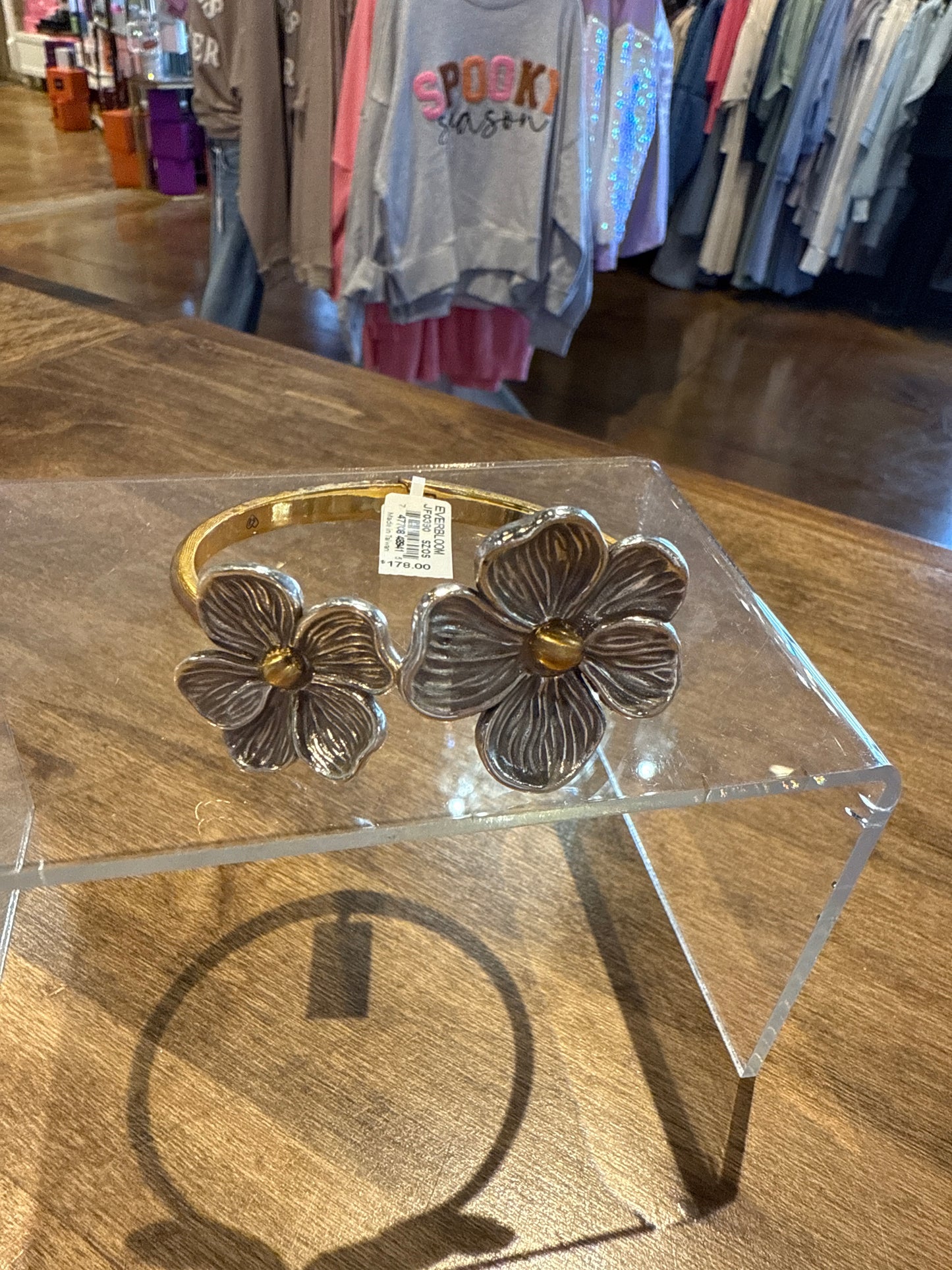 EVER BLOOM BANGLE