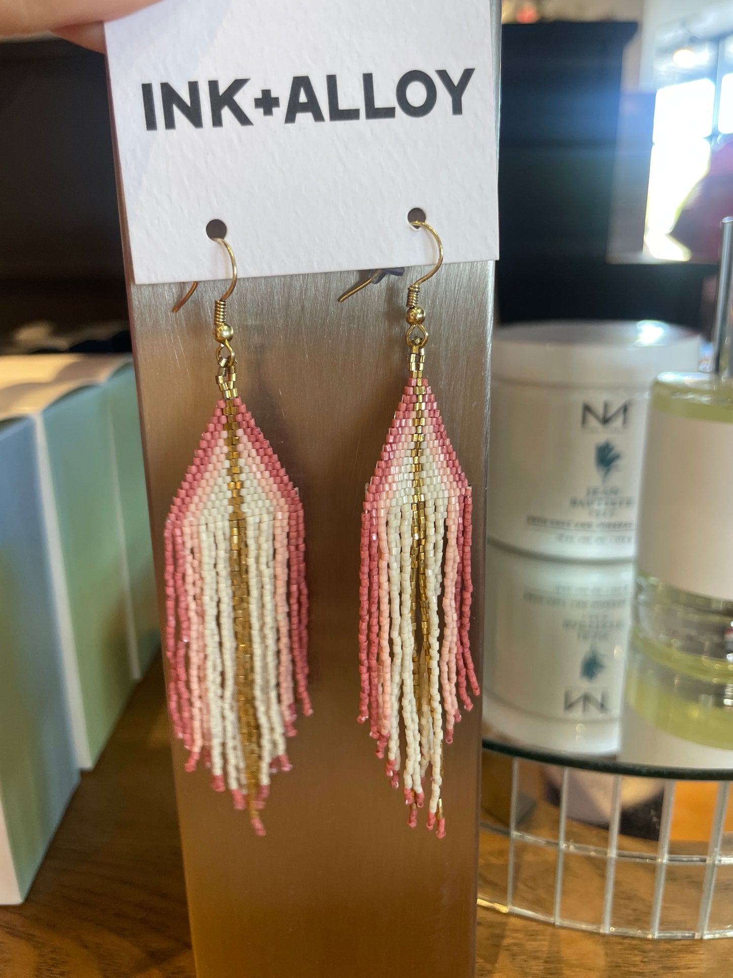 IVORY LUXE STRIPE EARRING~4