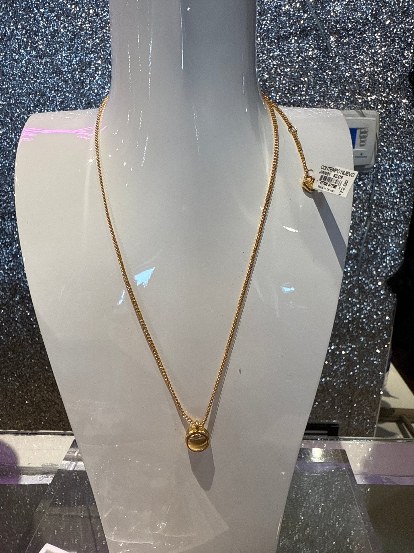 Contempo gold pendant necklace