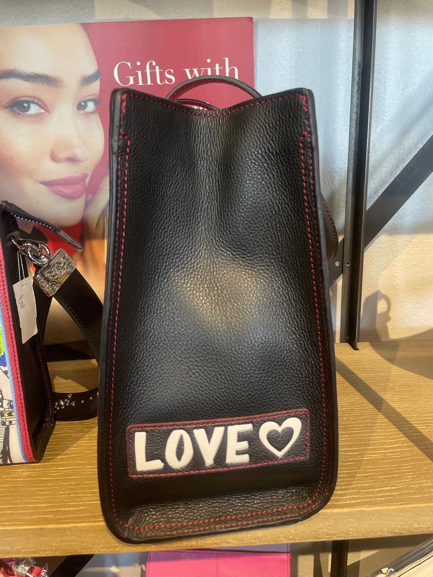 MULTI HEADLINES MED TOTE