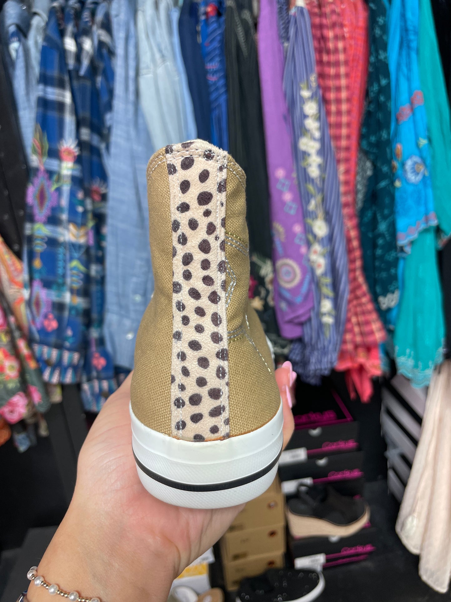 CELIA HIGH TOP MOCHA