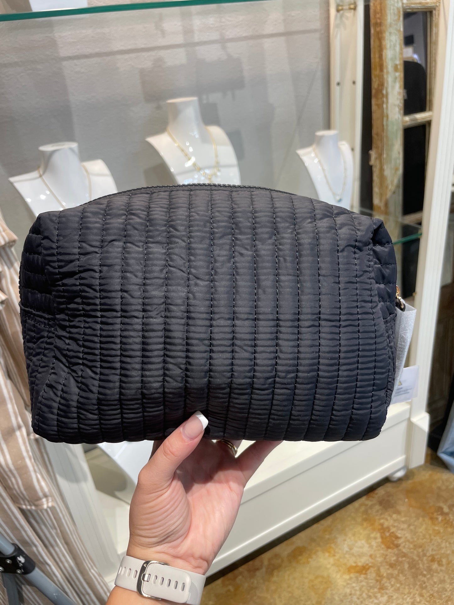 EZRA LARGE BOXY COSMETIC POUC