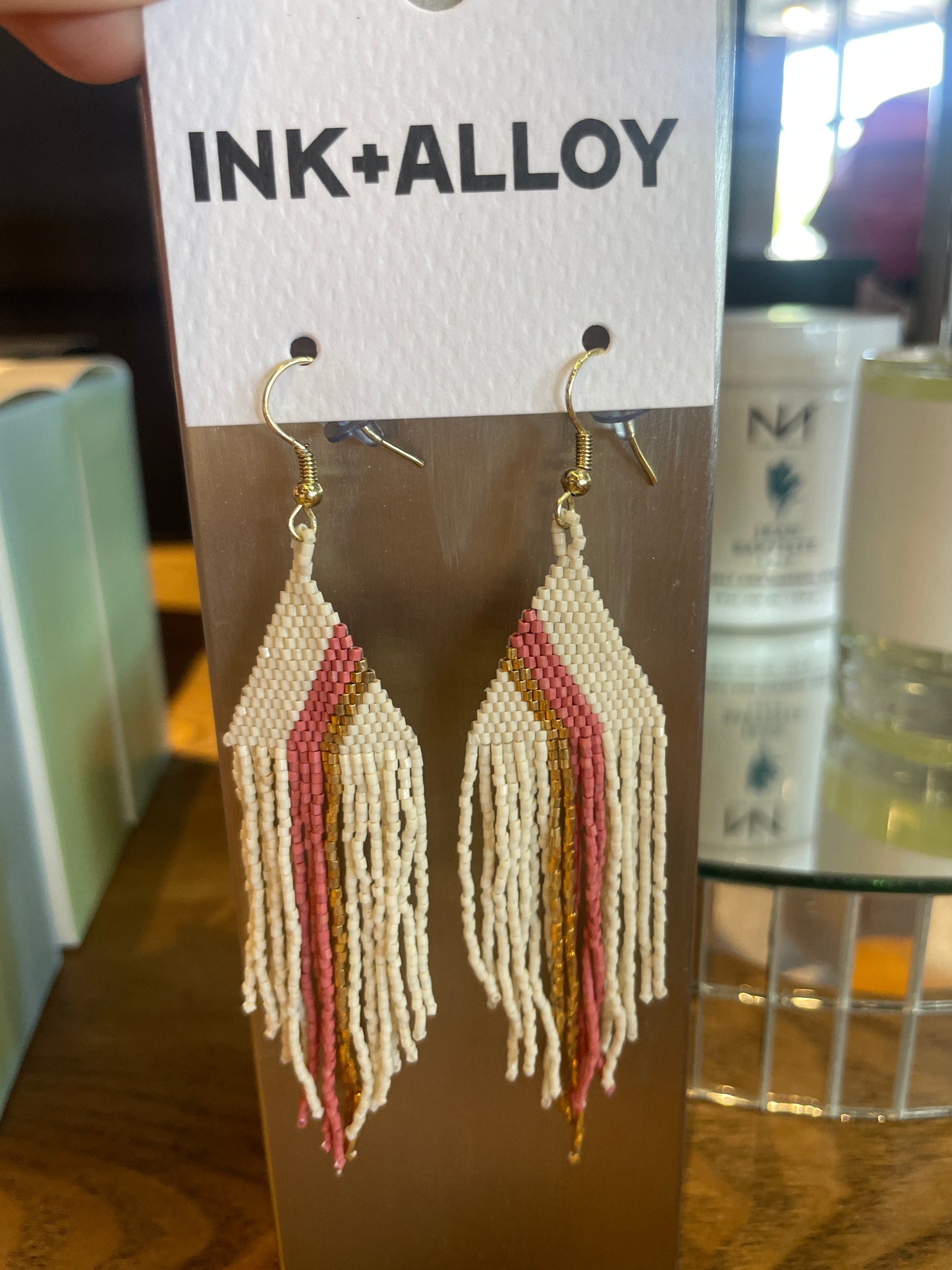 IVORY LUXE STRIPE EARRING~1