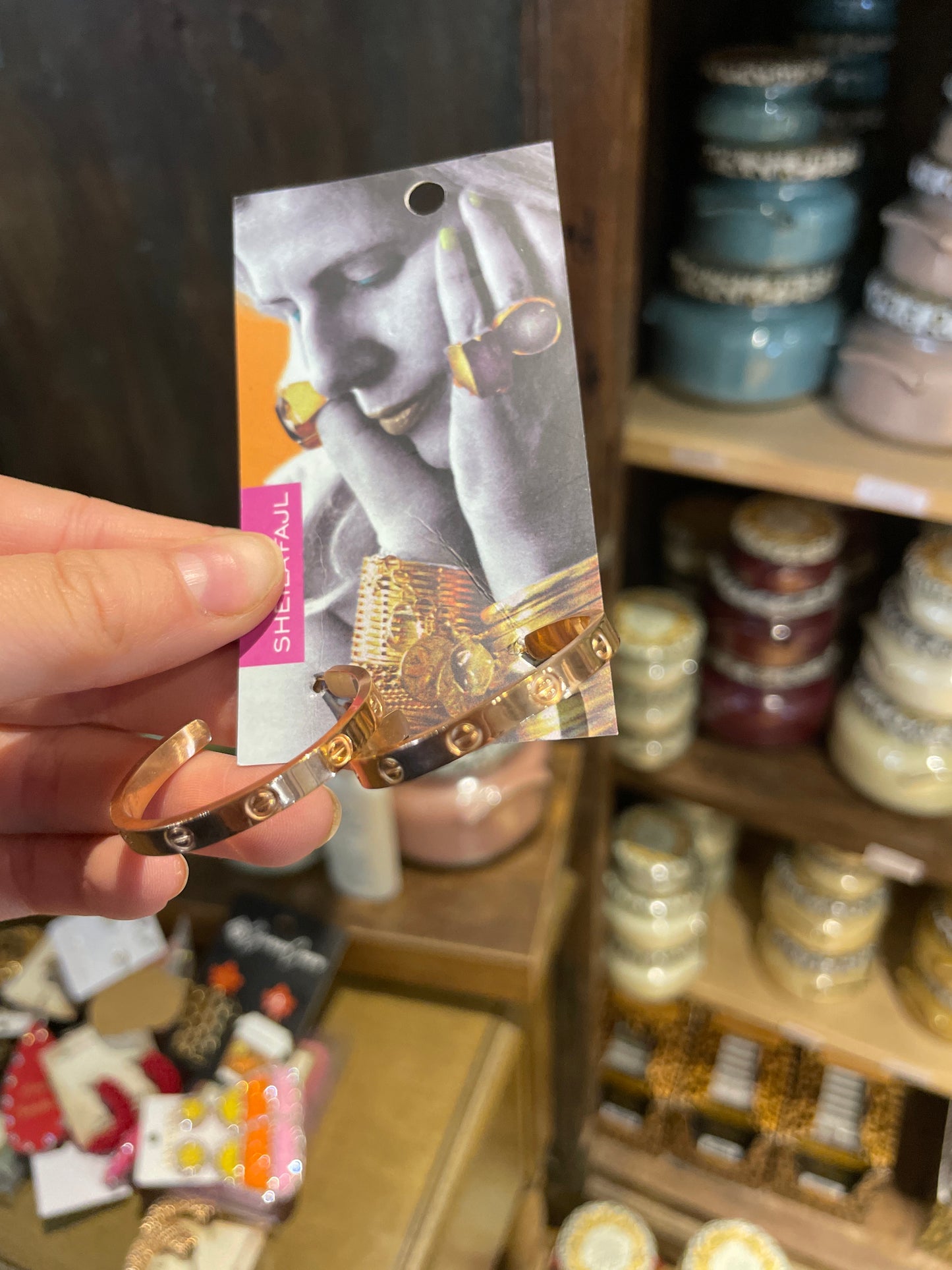 ROSE GOLD VELA STAR EARRING
