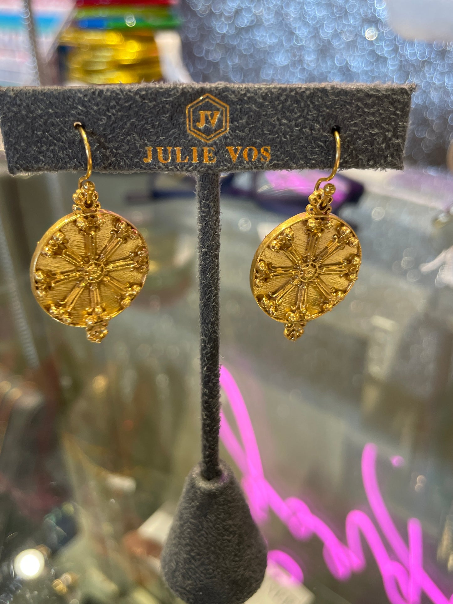 Julie Vos Mother of Pearl Meridian