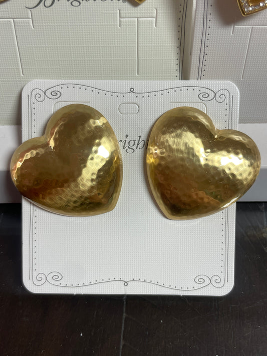 Trianon Heart Gold Post Earrings
