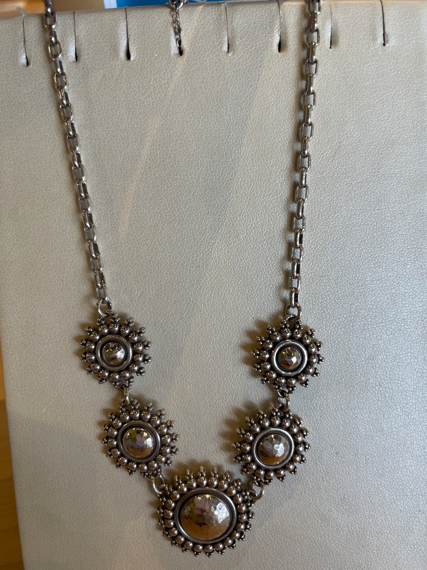 TELLURIDE SUNBURST COLLAR NK