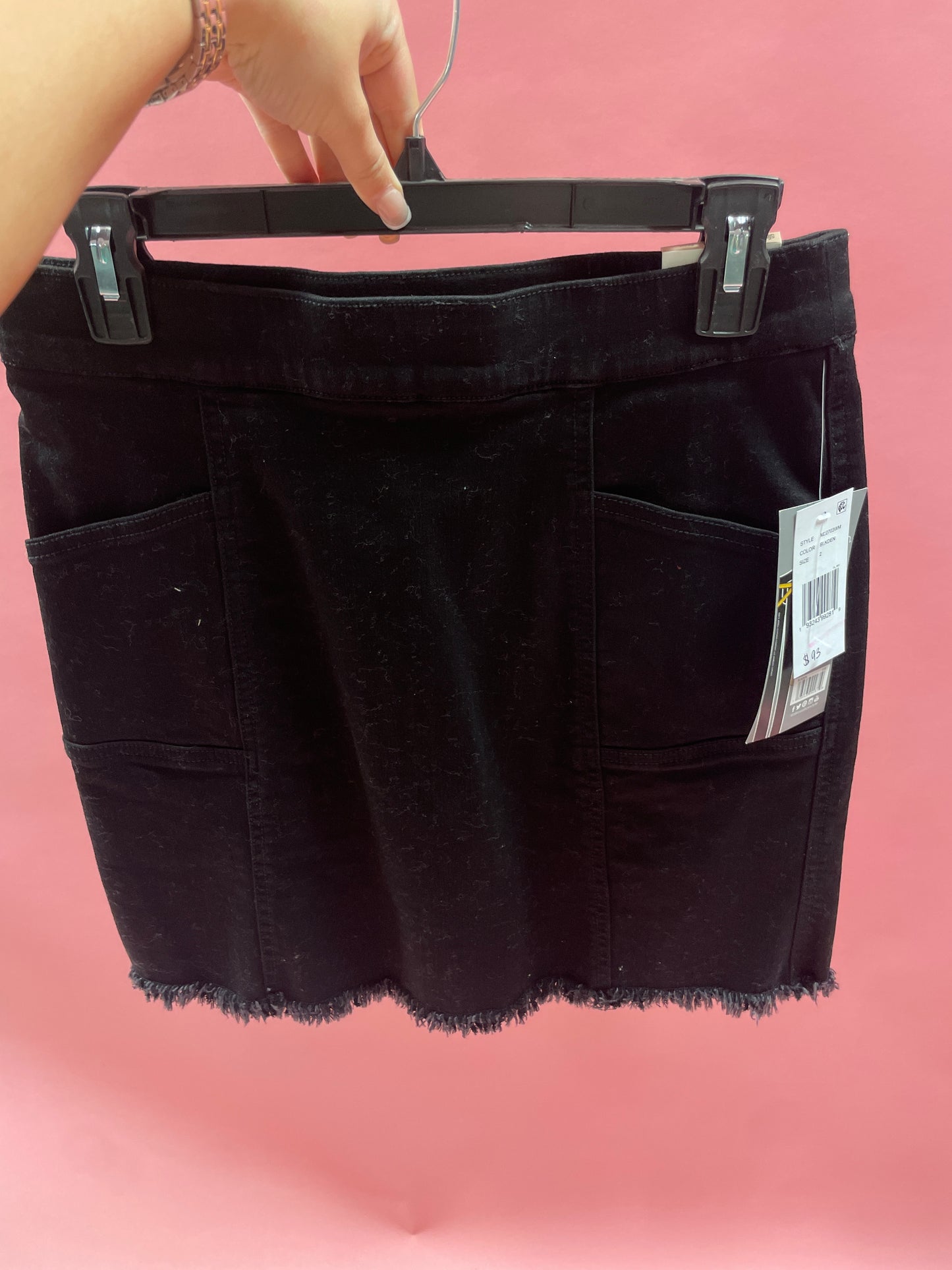 DENIM SKIRT W/ FRINGE