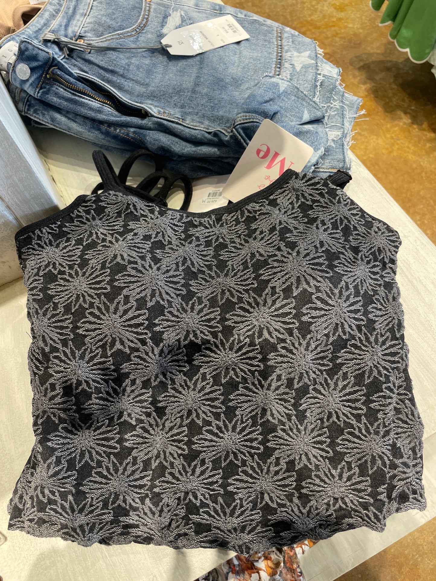 Two tone floral seamless tank top