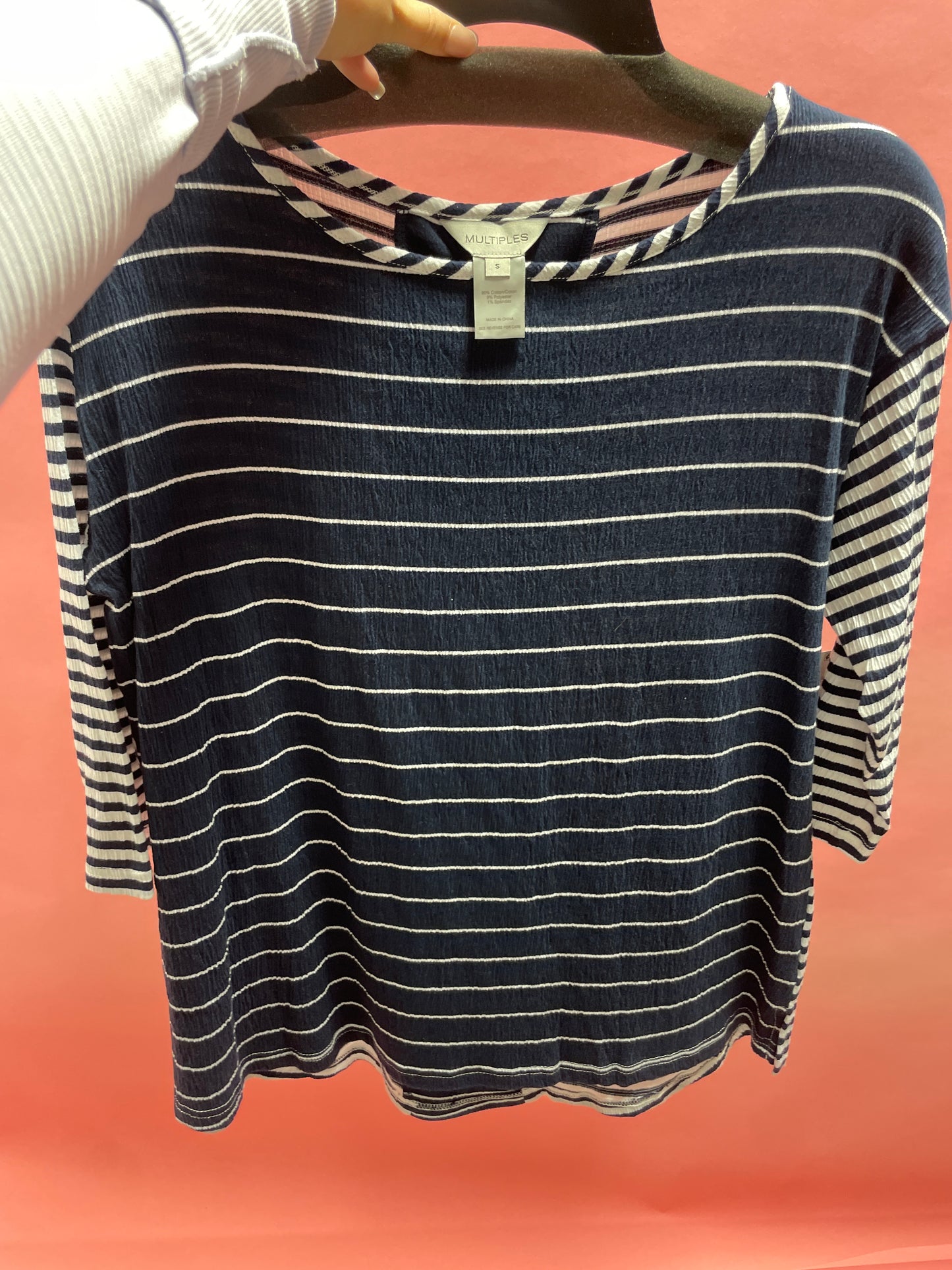 3/4 slv scoop nkl laced tie bk hi-lo top
