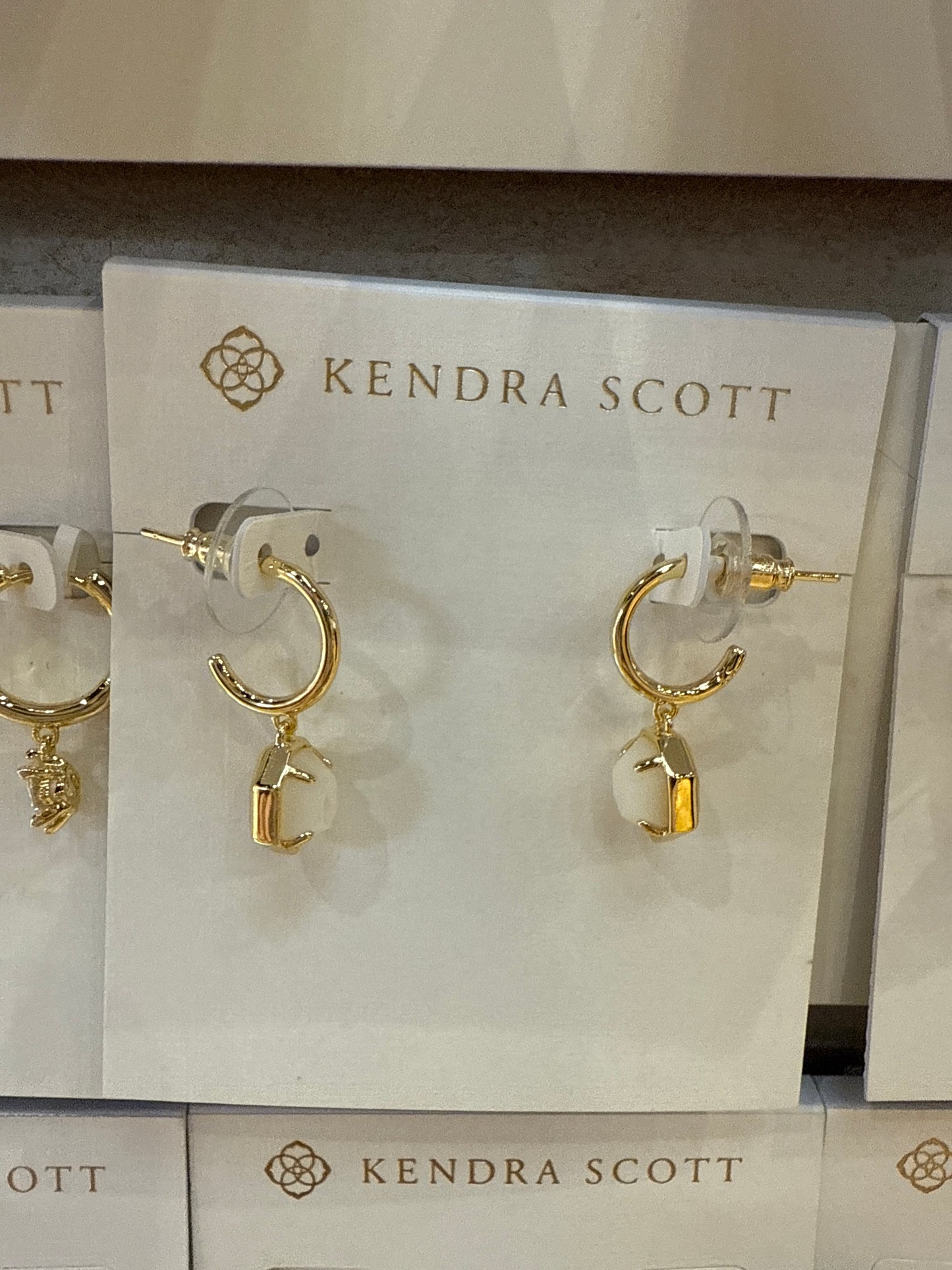 Tomon ivory huggie earring