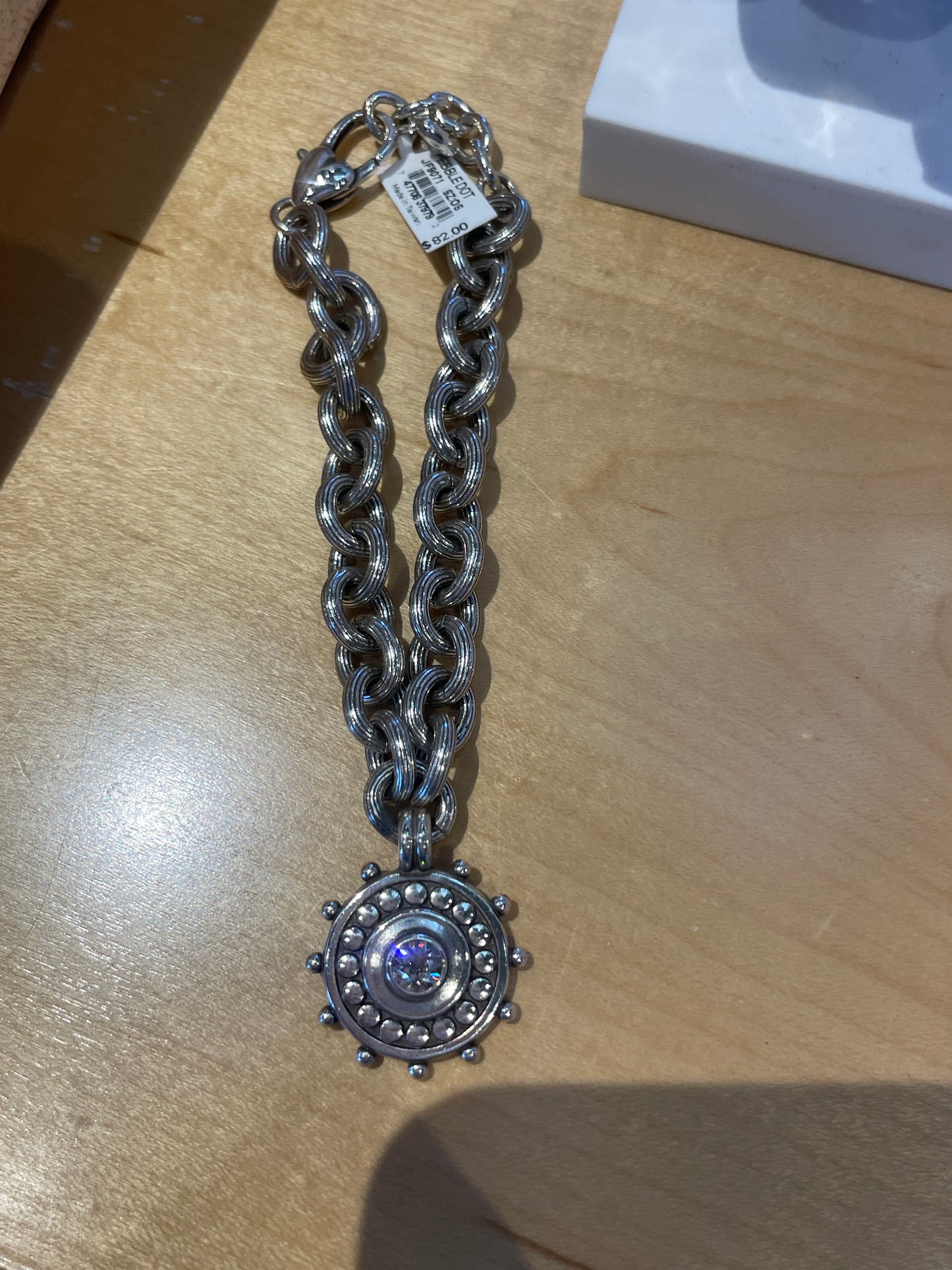 PEBBLE DOT MEDALI CHAIN BRC