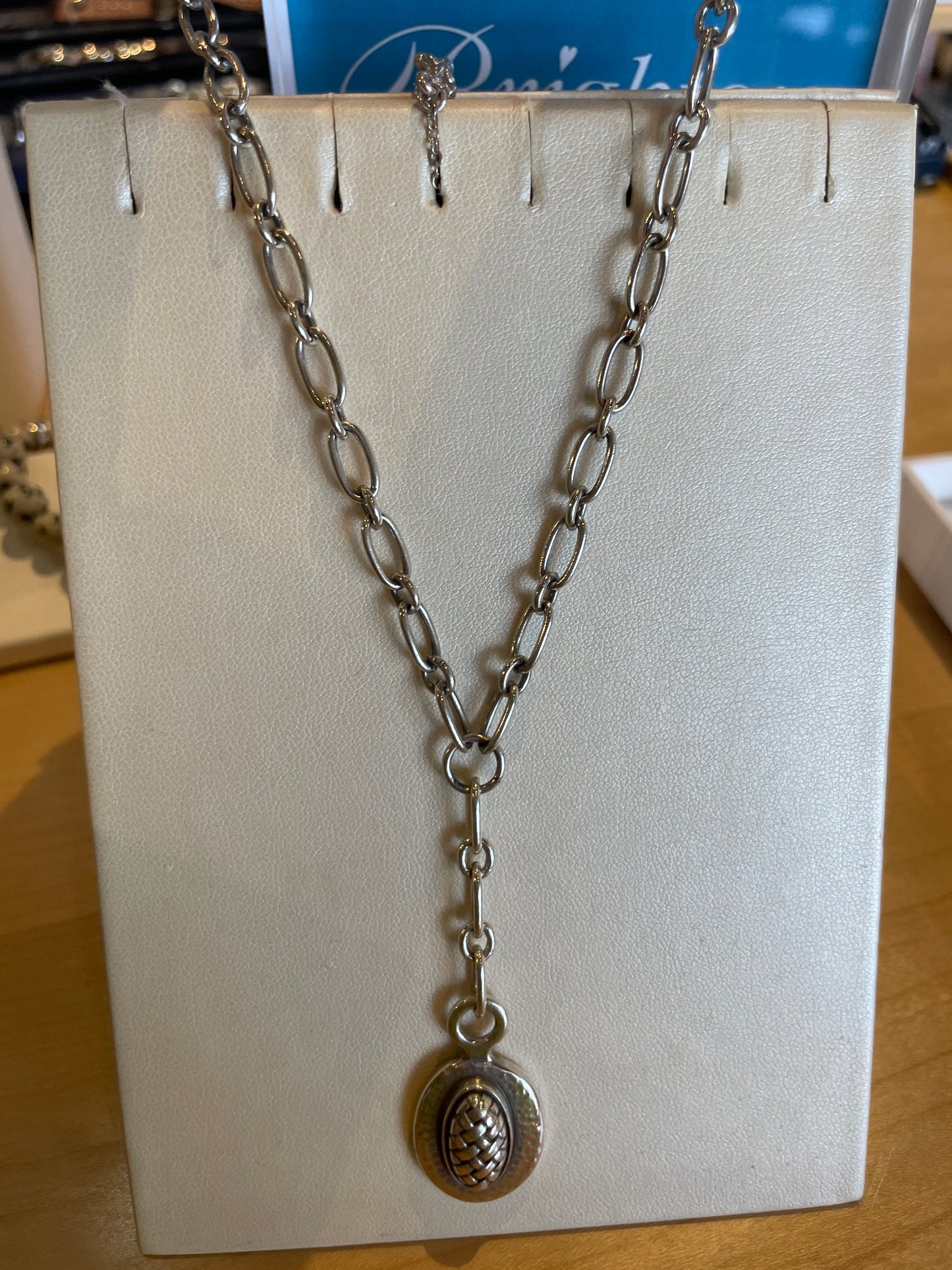 FERRARA ARTISAN Y NECKLACE