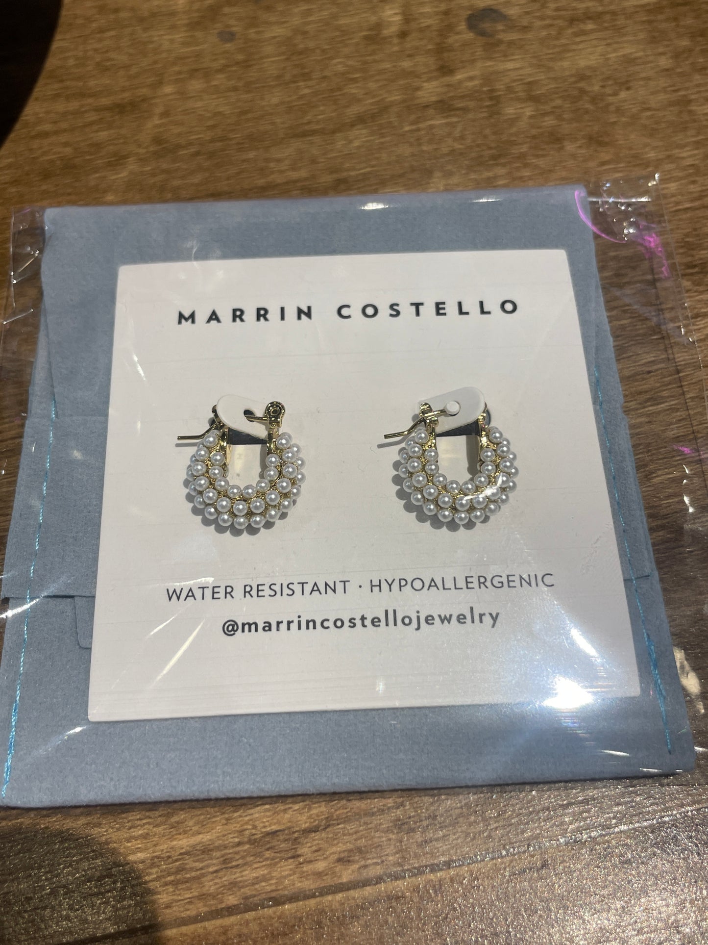 AUDREY HUGGIES - pearl