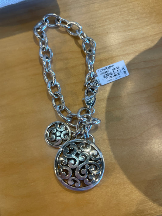 CONTEMPO MEDALLION LINK BRACELE
