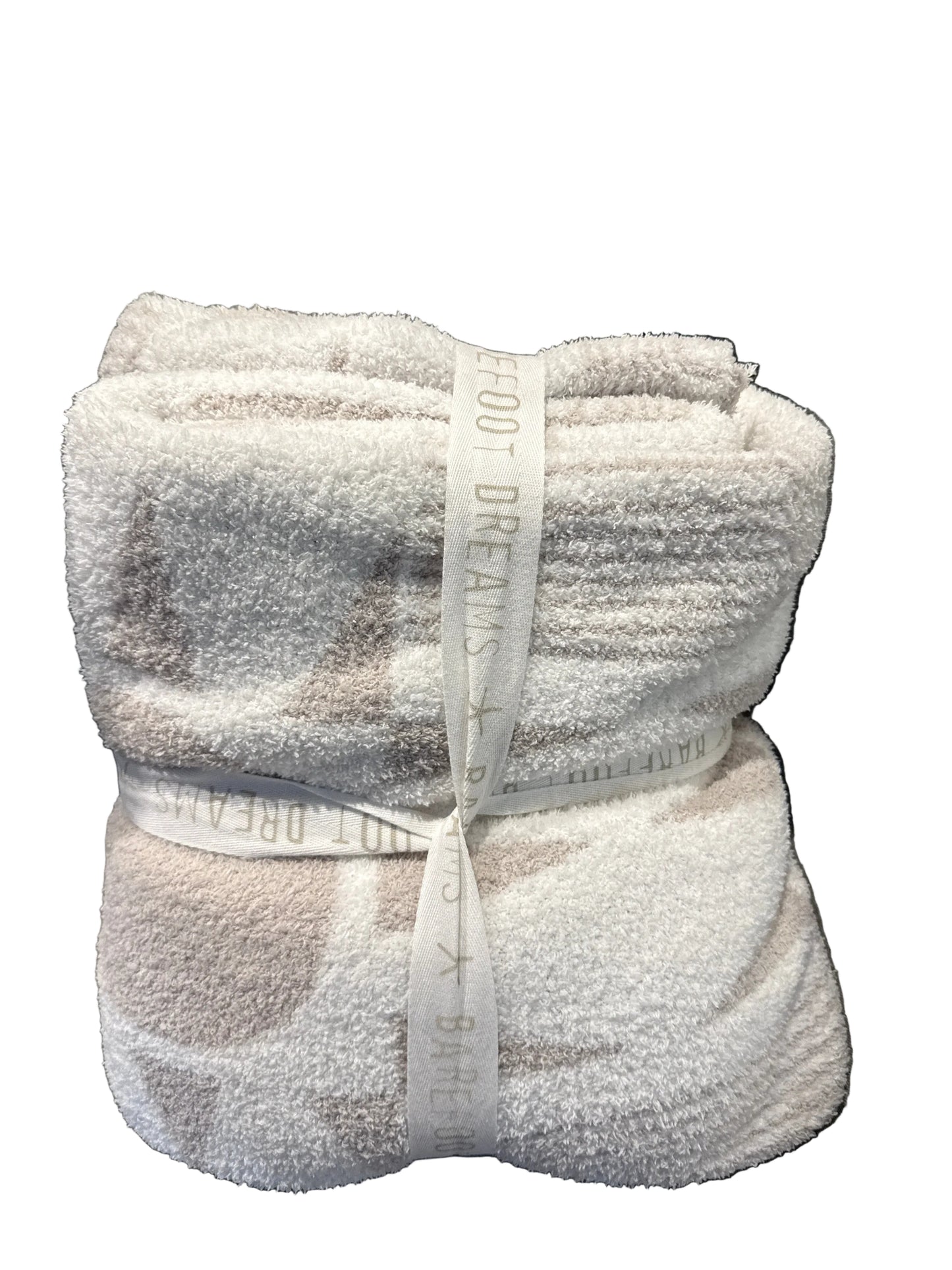 barefoot dreams cream blanket