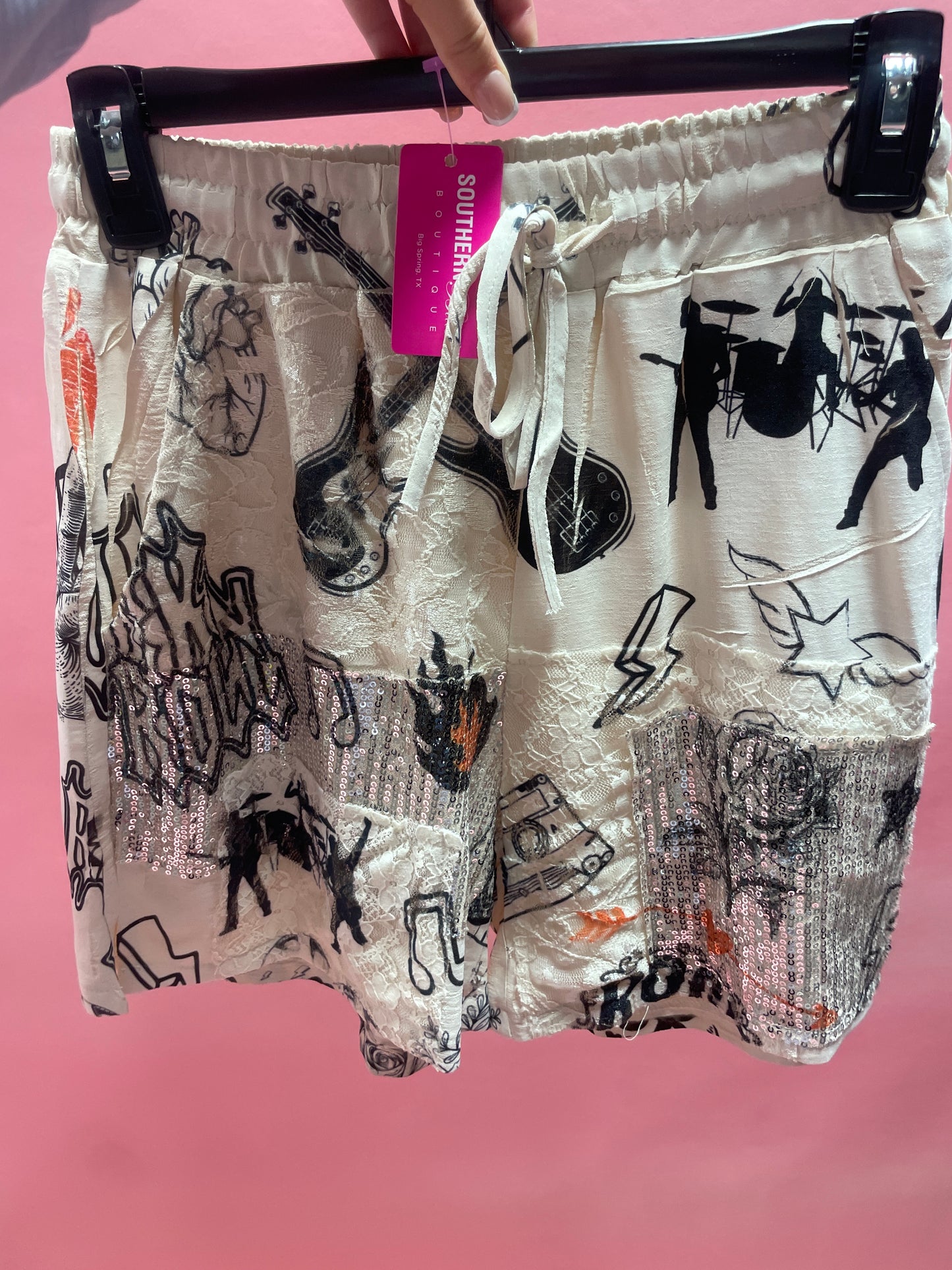 beige pattern shorts