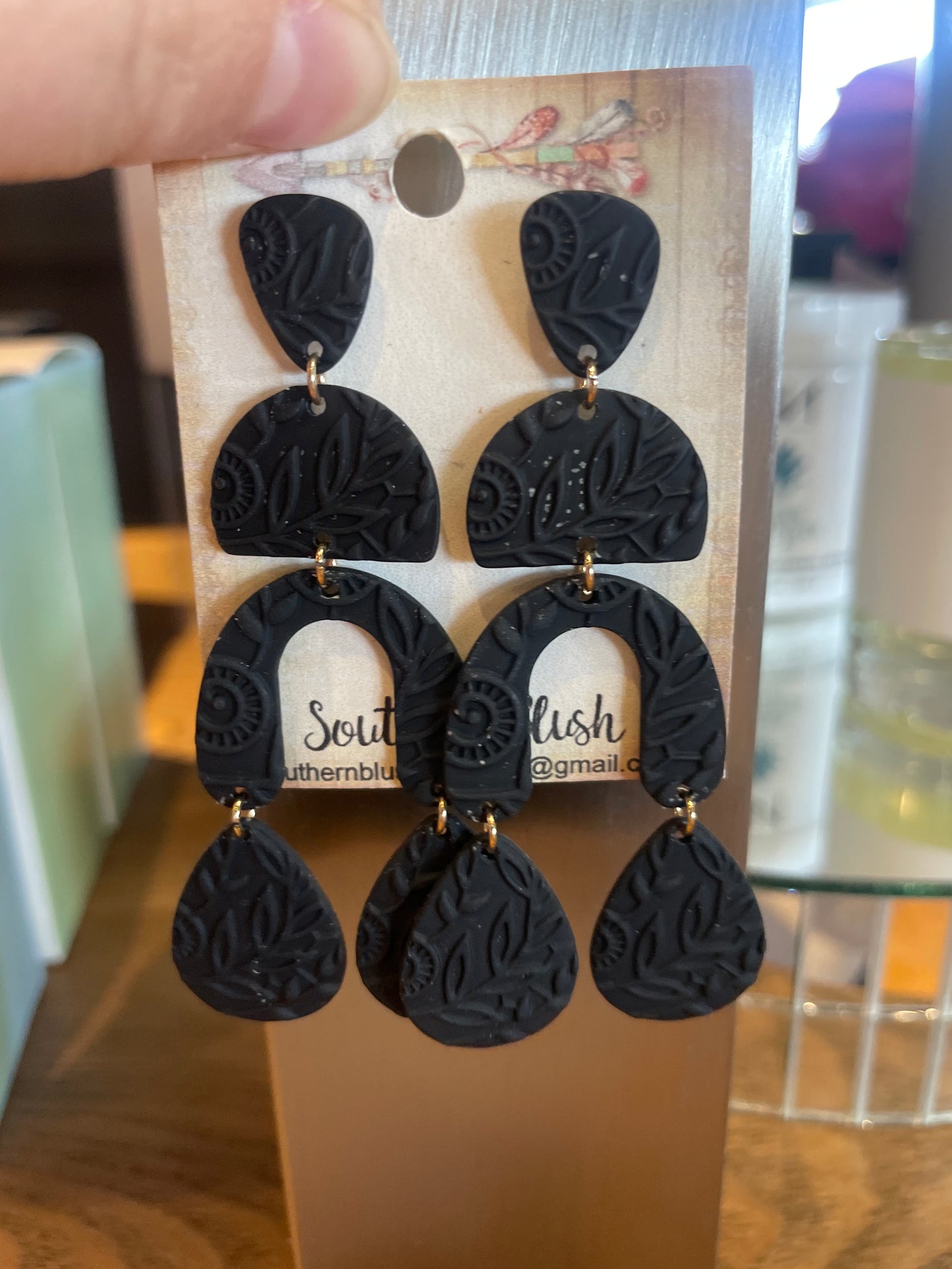 BLACK EARRINGS