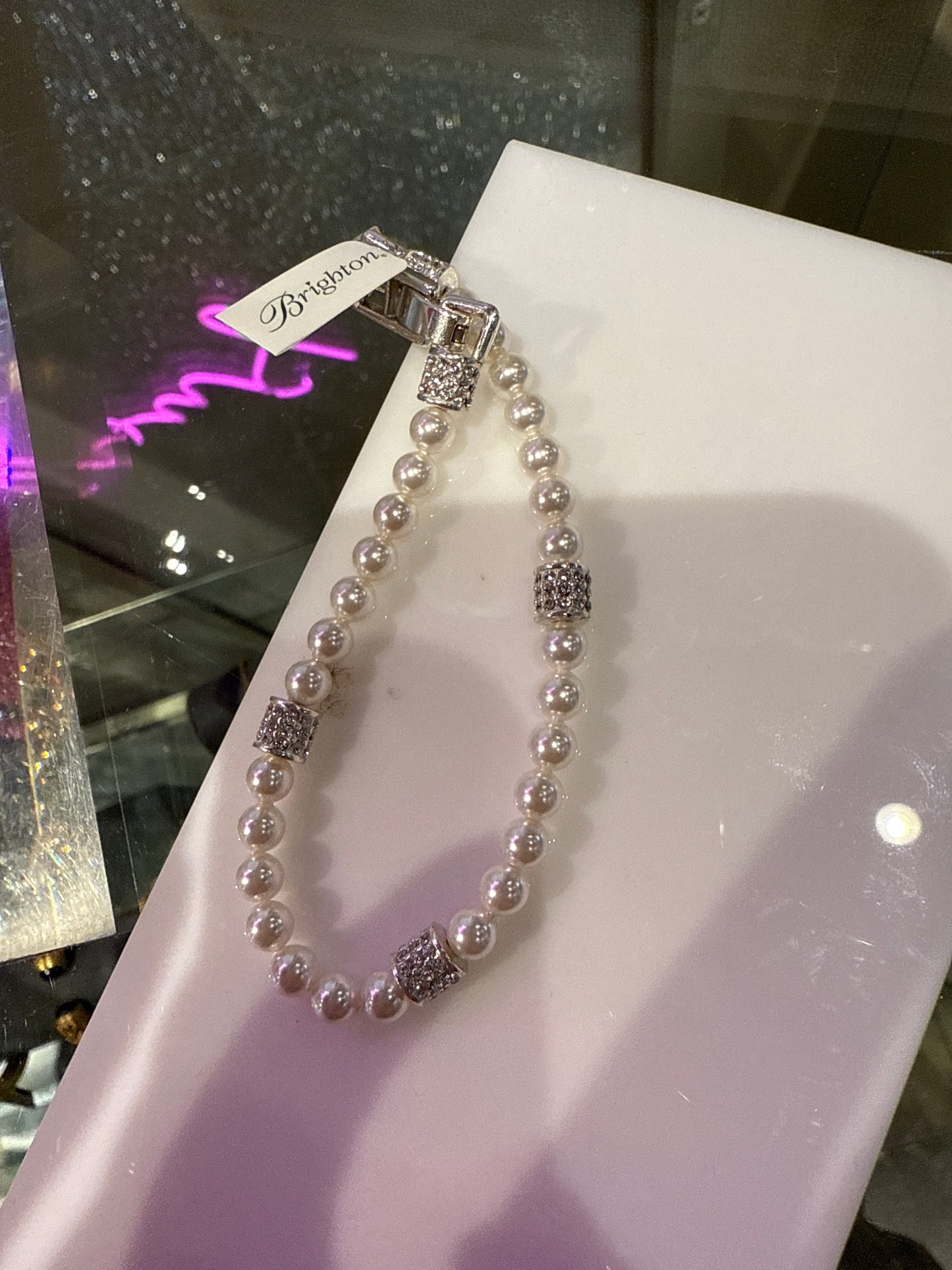 Meridian petite pearl bracelet