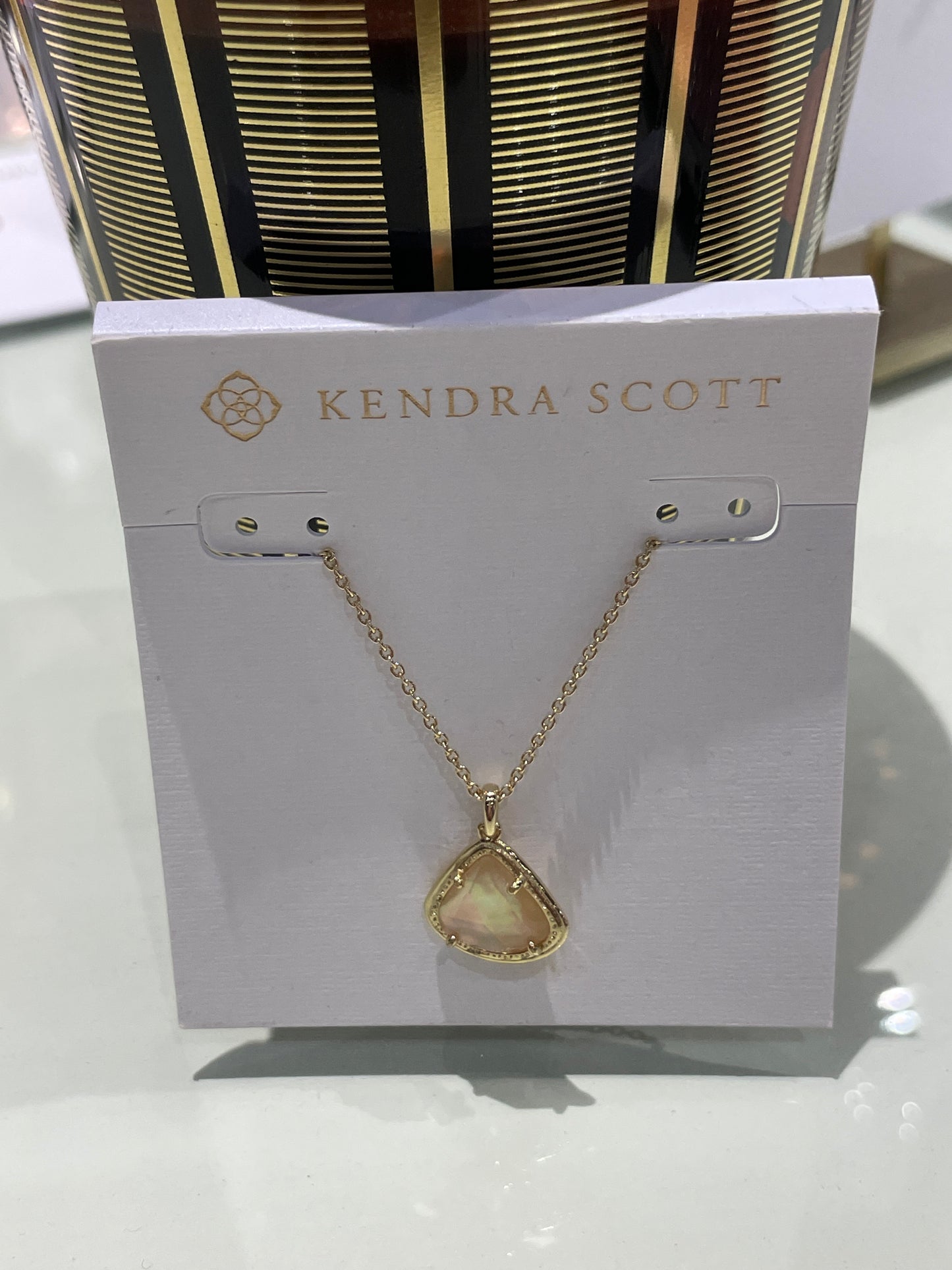 KENDALL PNDT NCK GOLD GOLDEN AB