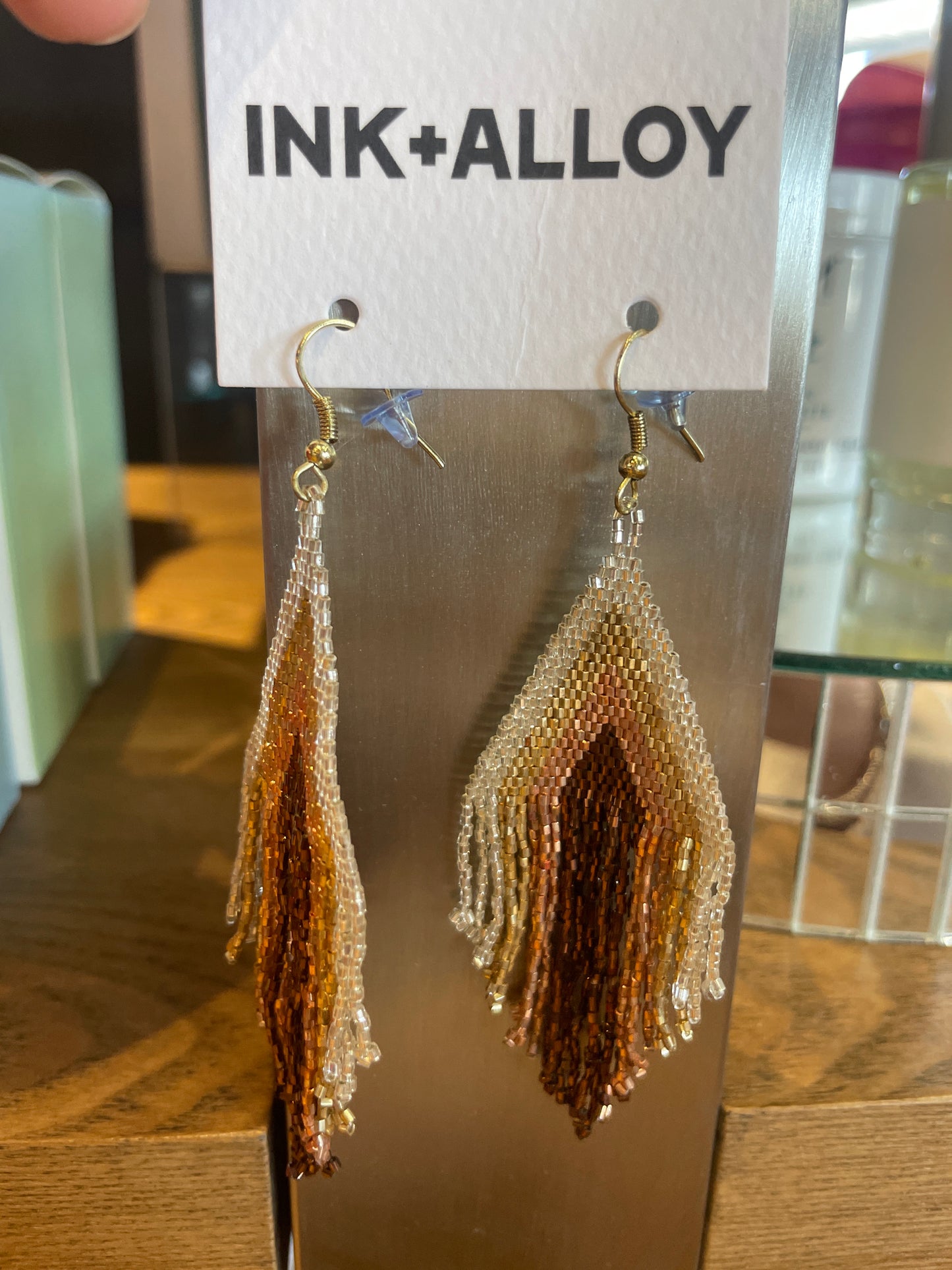STACKED TRIANGLE BEADED FRING