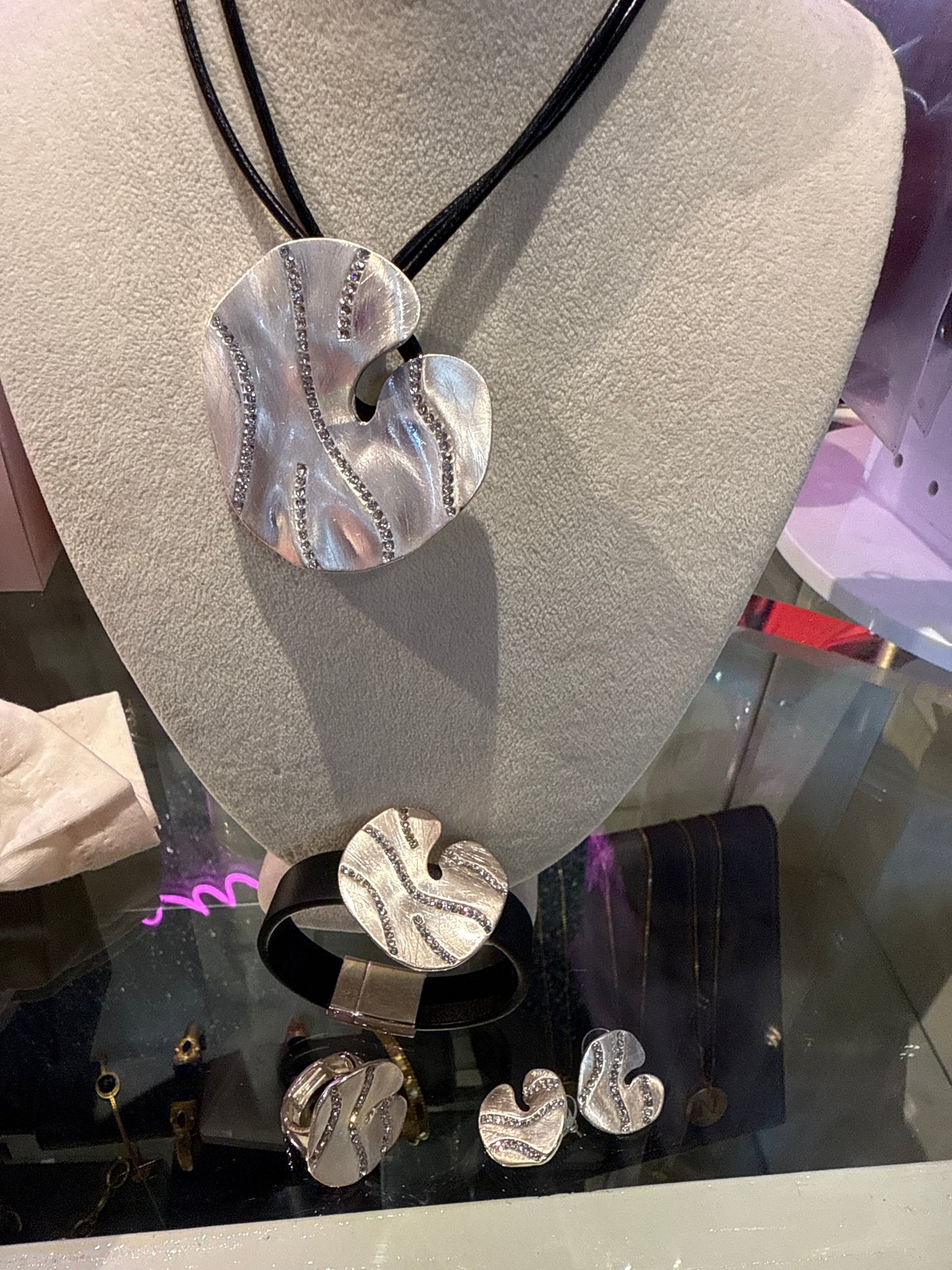 black and silver jewlery set