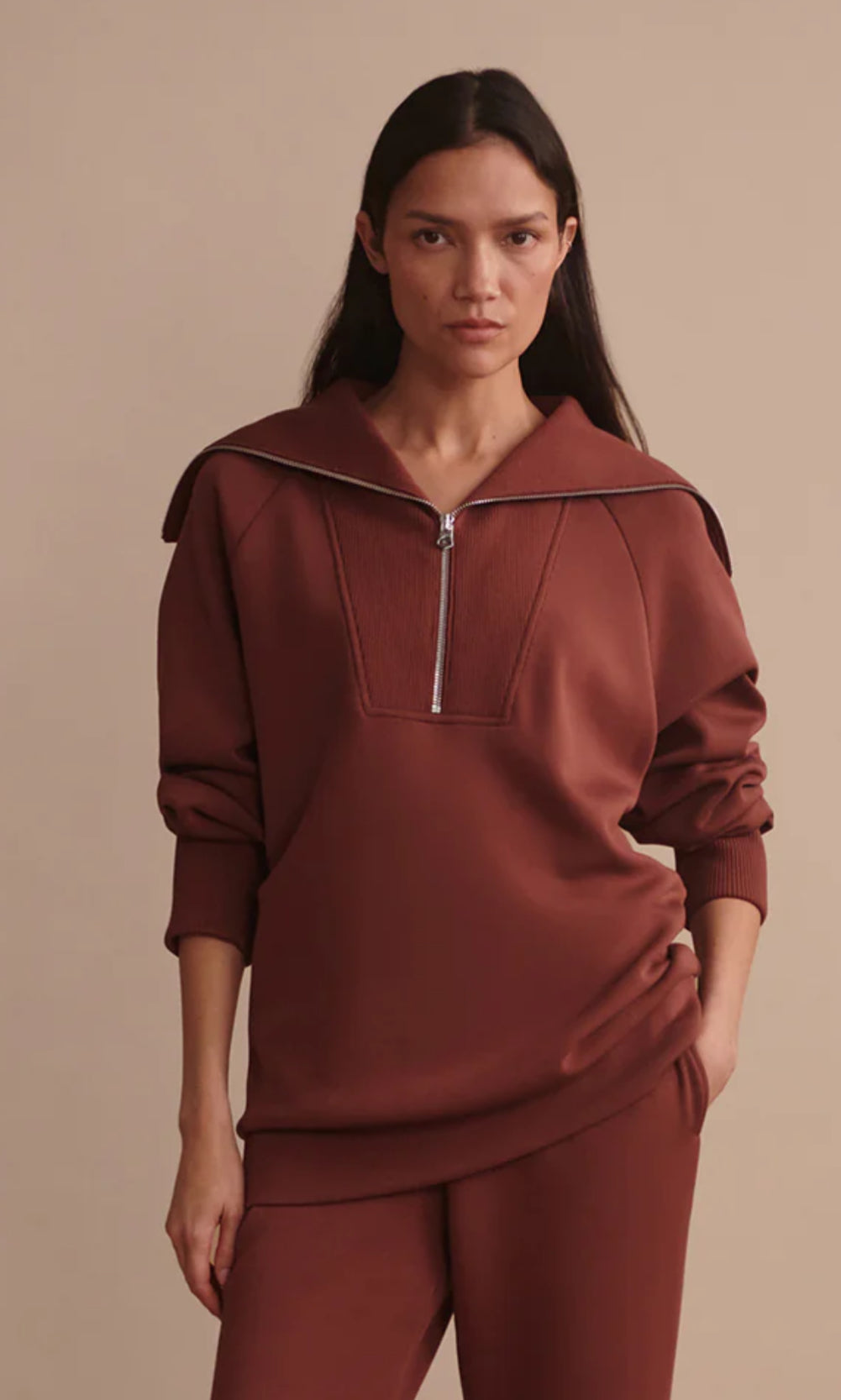 XINA HALF ZIP LONGLINE CINNAMON SWEATER