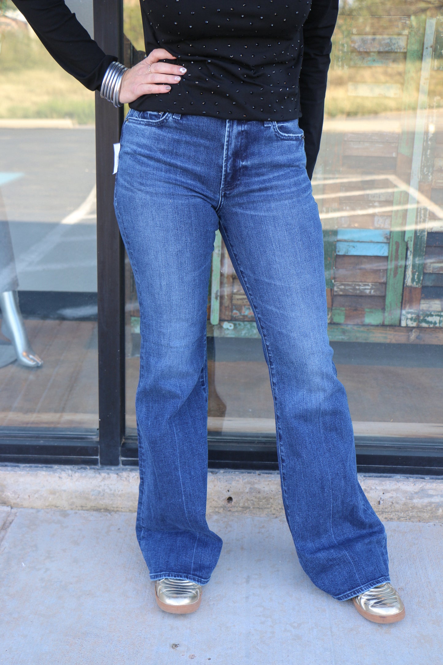 kinsley mid rise ultra flare jean