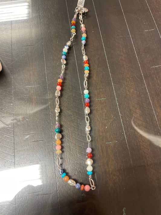 PEBBLE PARADISE ADPT NCK