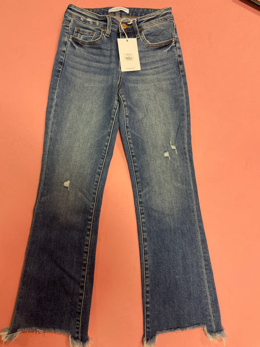 MID RISEDISTRESSED ANKLE BOOTCUT JEANS