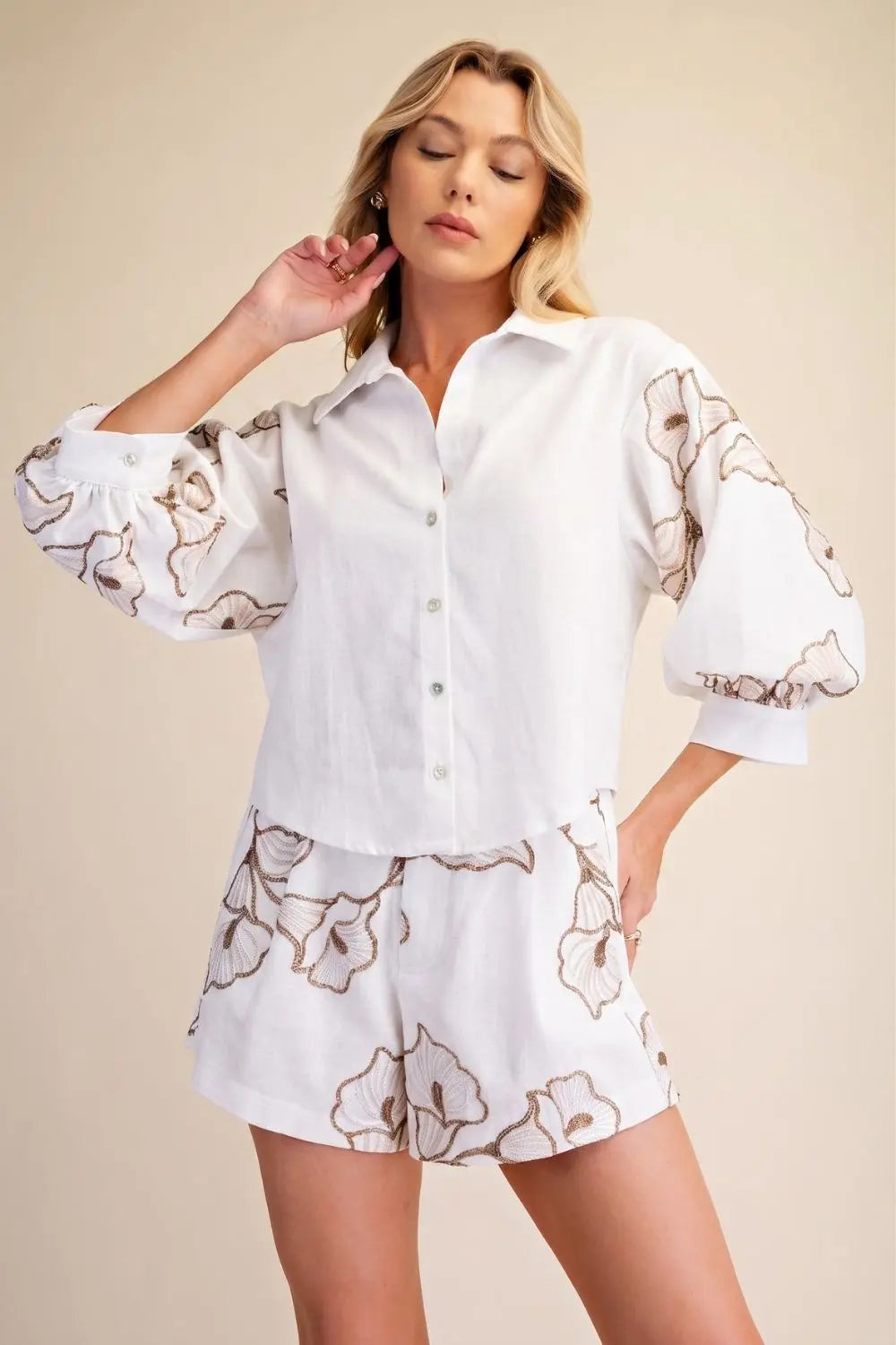 Lapel Collar Puff Sleeve Embroidery Shirt