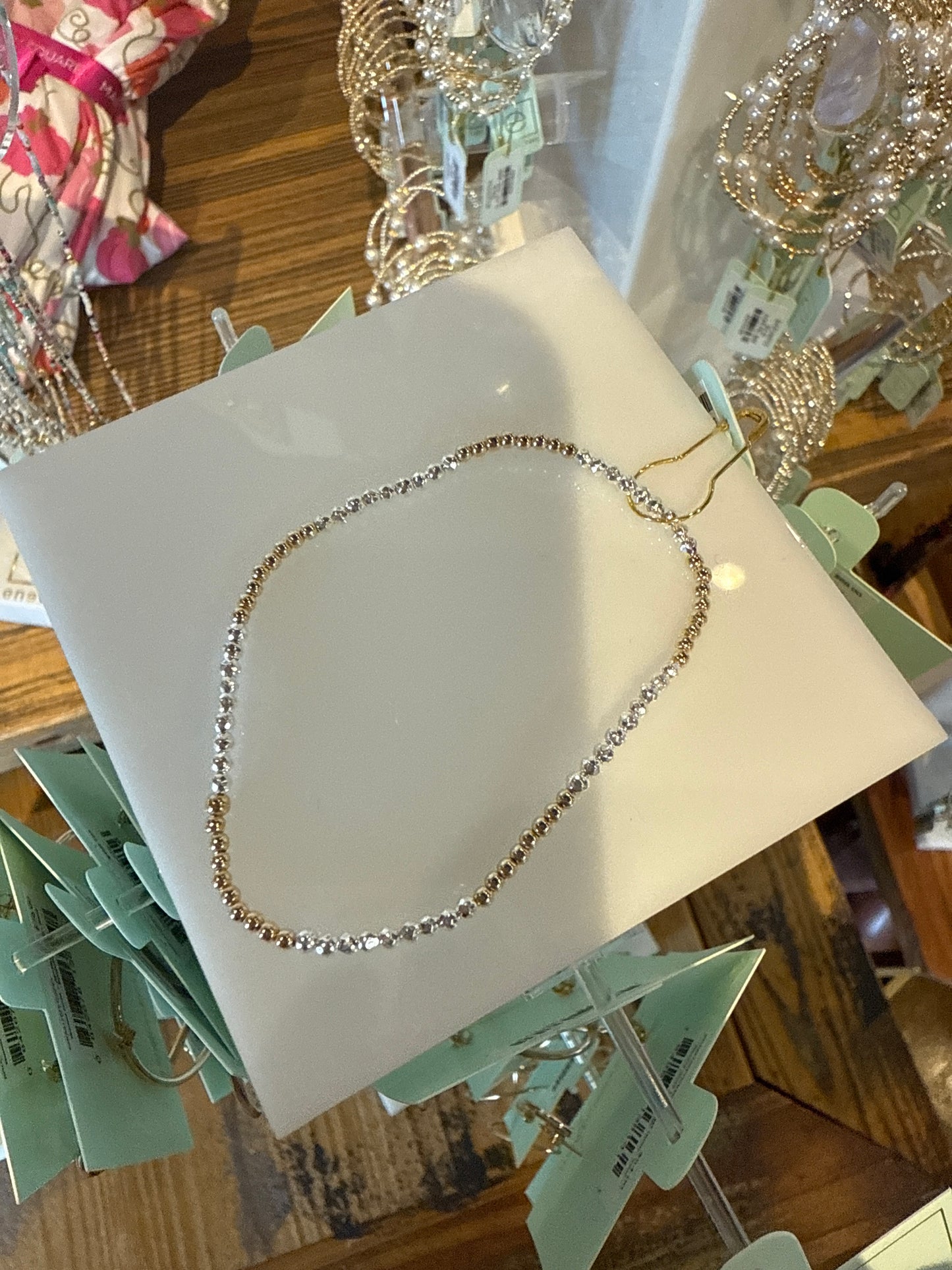 Blissful pattern 2mm mixed metal bracelet