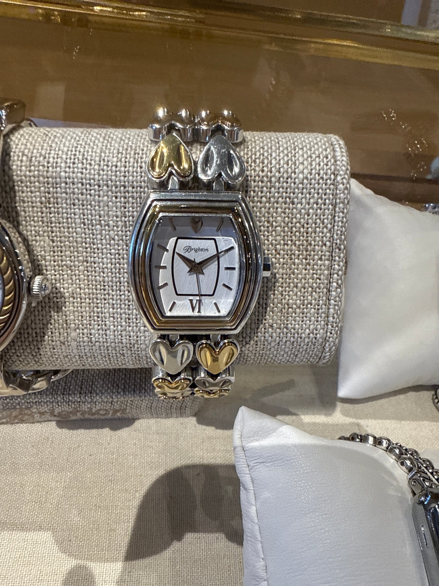 CASCADE HEART WATCH