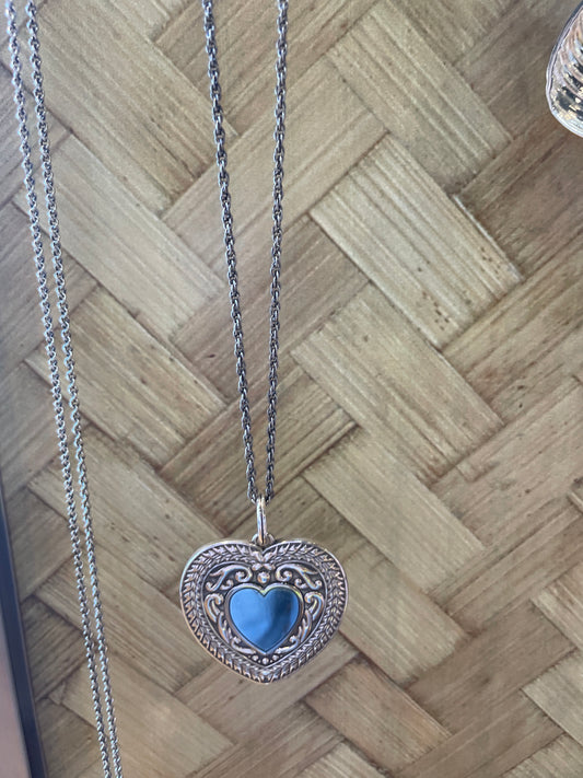 MEDAILLE CONV HEART NECKLACE