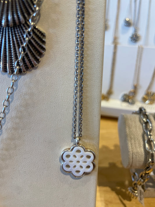 JOLLA PETITE NECKLACE