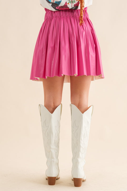 Pink pleated skirt