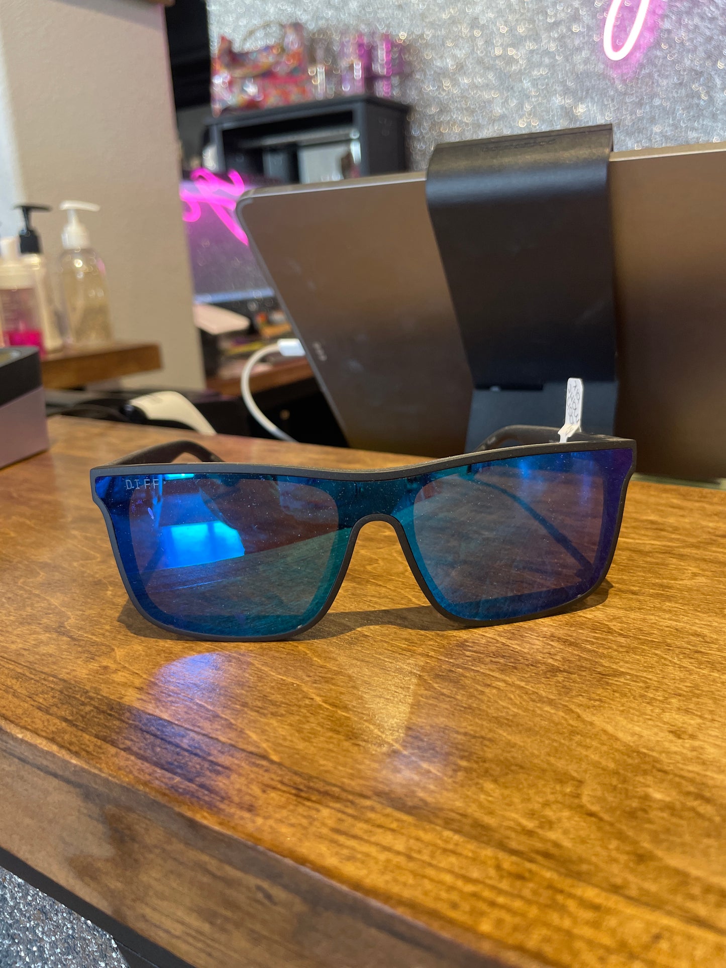 FLASH MATTE BLACK +BLUE MIRROR POLARIZED