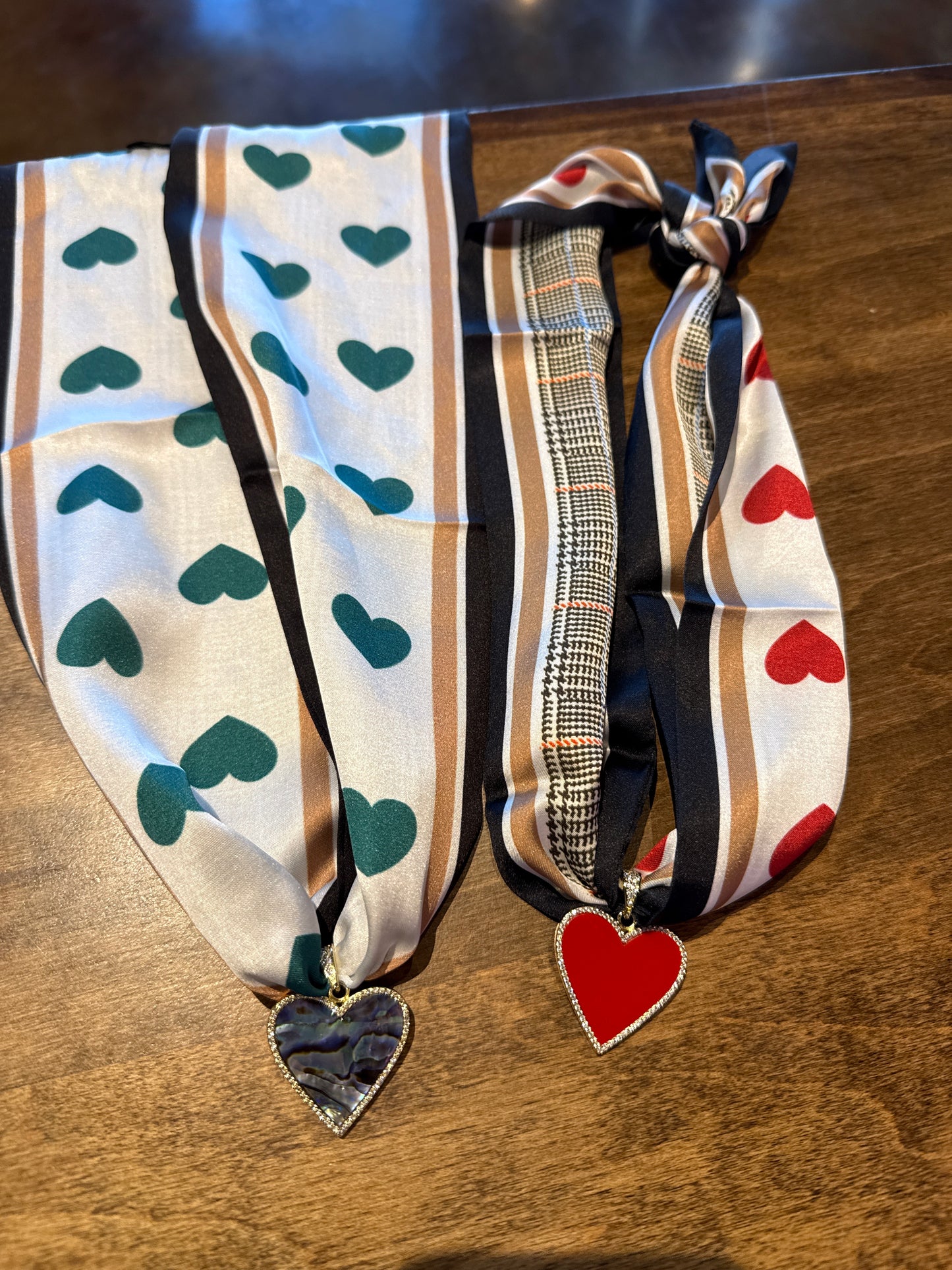 Ornate Heart w/ Scarf