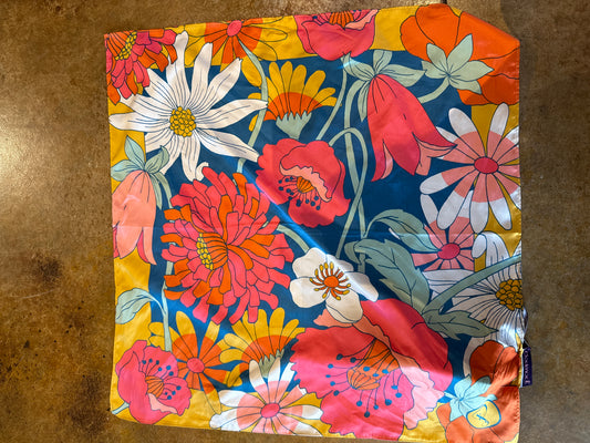 retro meadow scarf