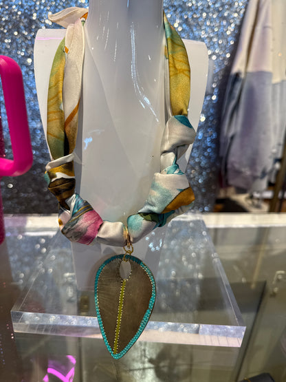 Feather scarf necklace