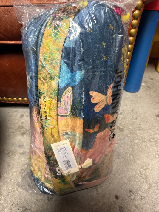 LAUREL CANYON COZY BLANKET