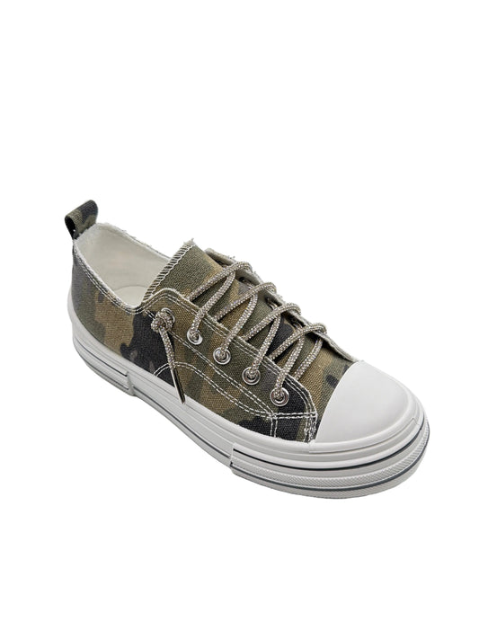 Aman camo shoes