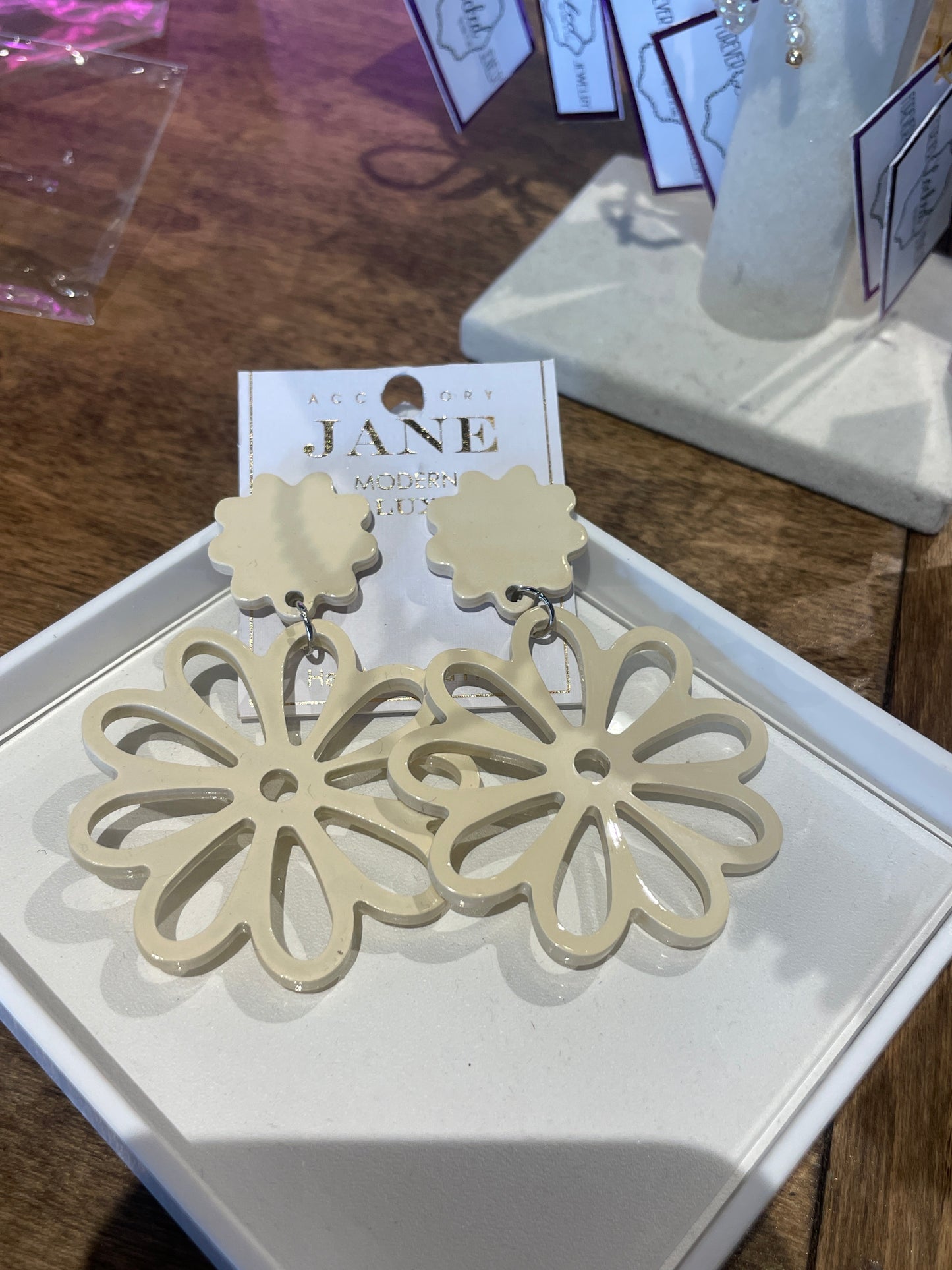 DEHILA EARRINGS