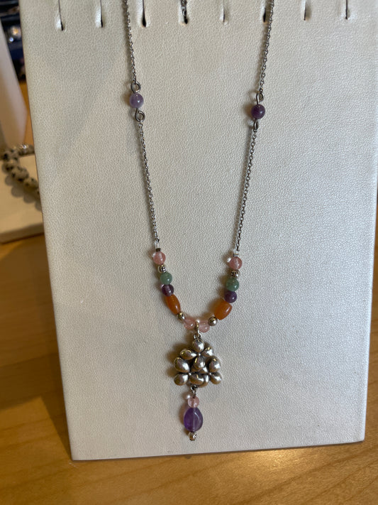 EVERBLOOM TRELLIS DROP NECK