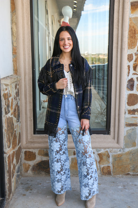 Open front collared long sleeve jacket w/ fringe