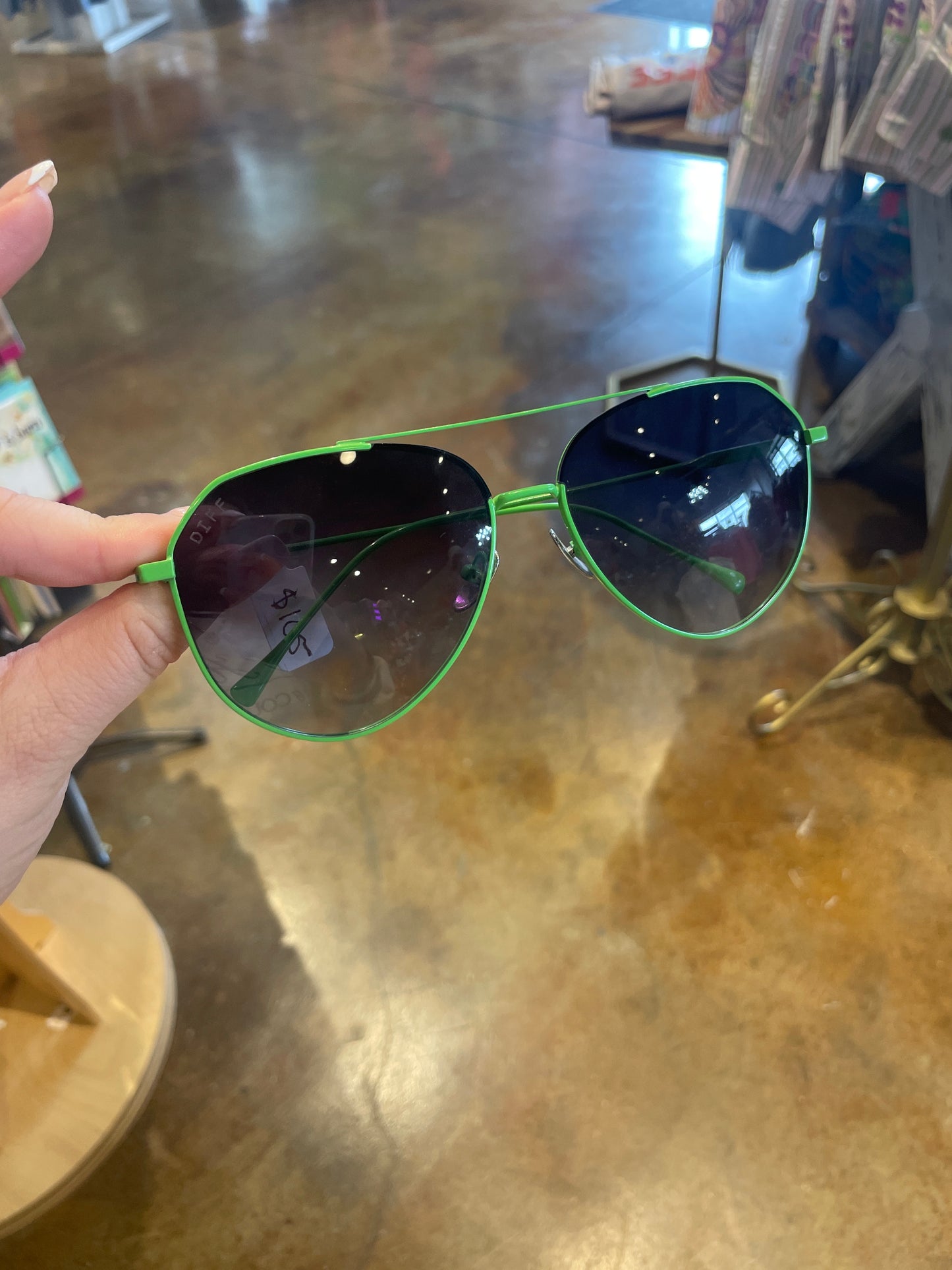 LIME GREEN SUNGLASSES