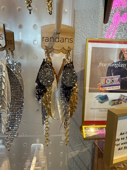 Feather detailed earrings
