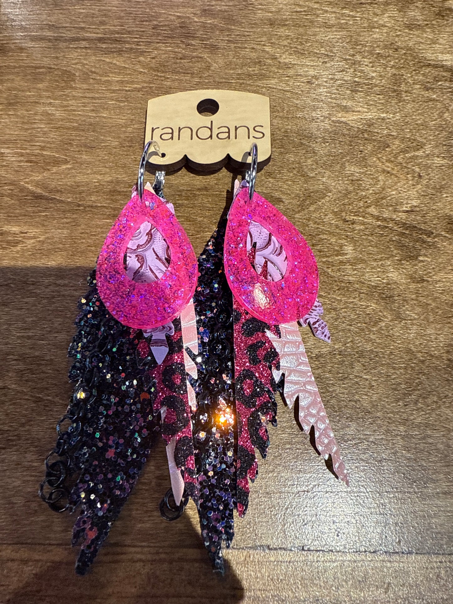Feather detailed earrings